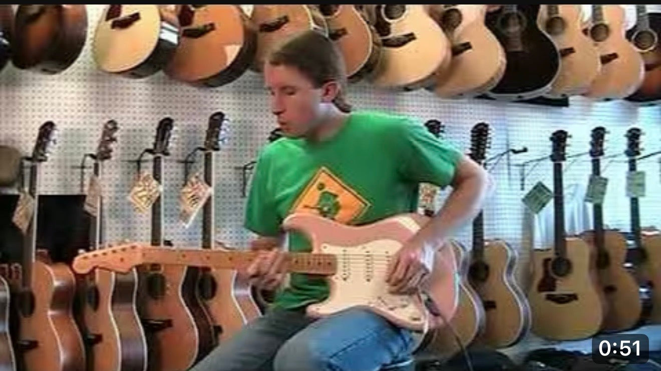 Video: Fender Stratocaster 1956 Custom Shop Southpaw Guitars