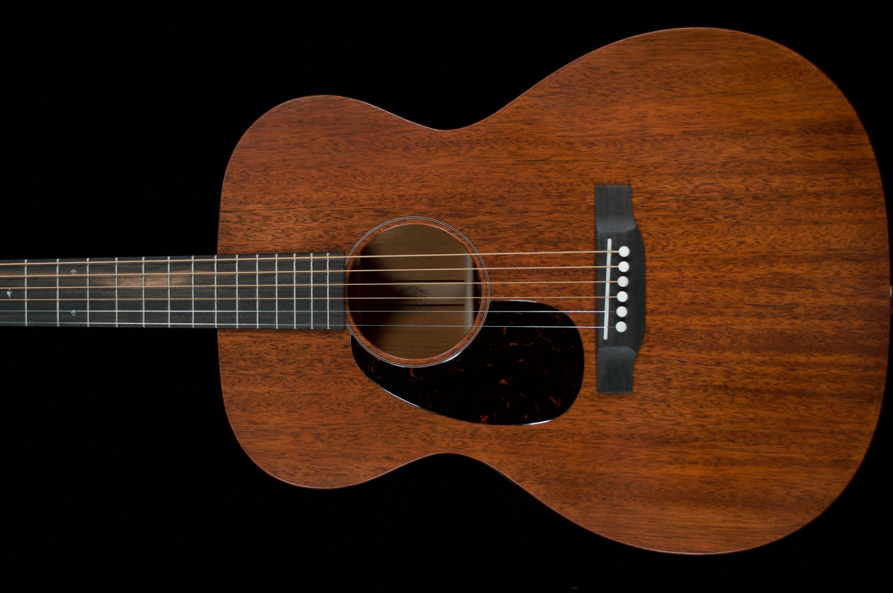 ✓ Martin 000-17 Left-handed – Southpaw Guitars