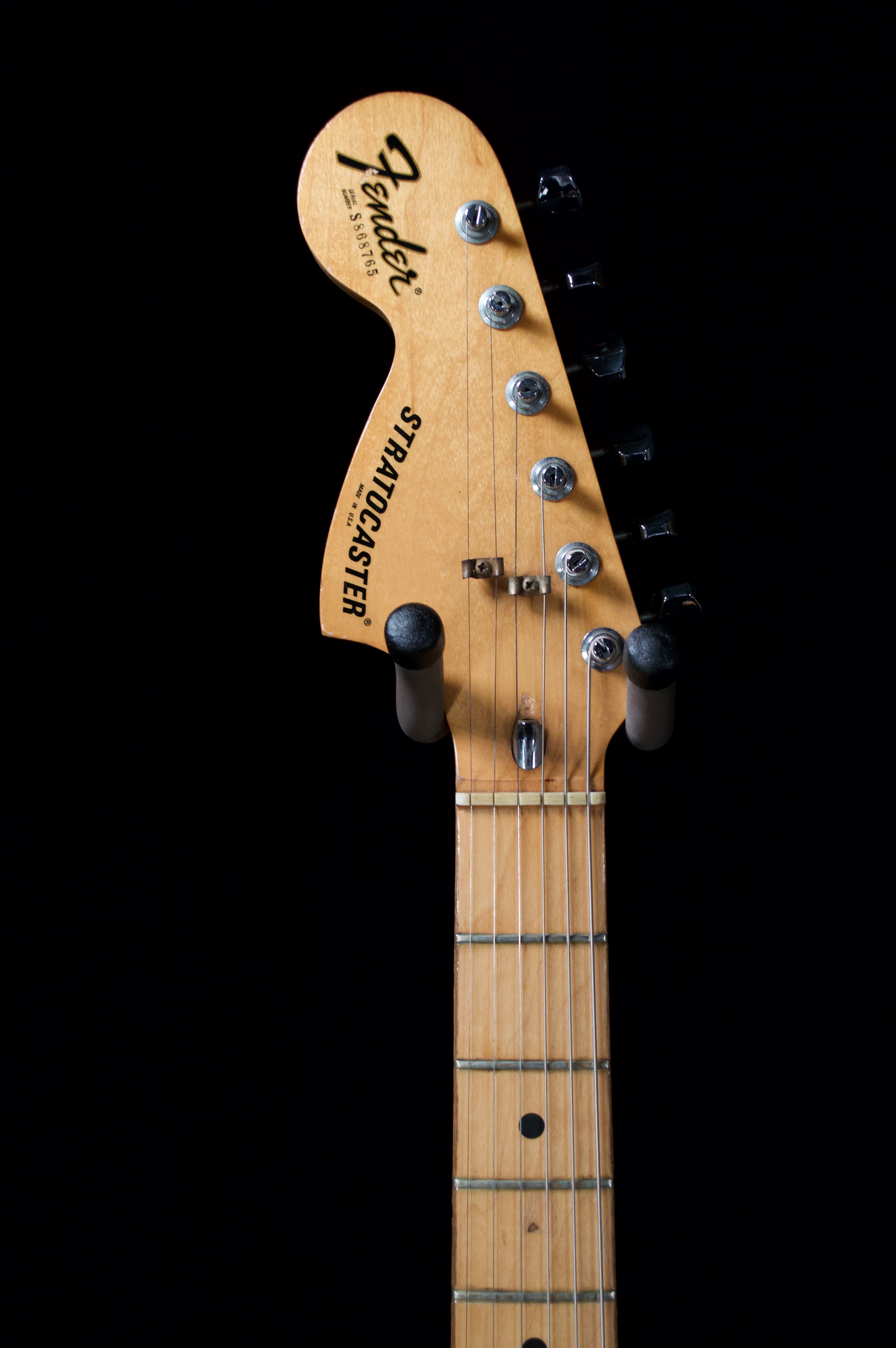 登場! Left-handed Strat 1978 Fender Guitar condition Good in ギター