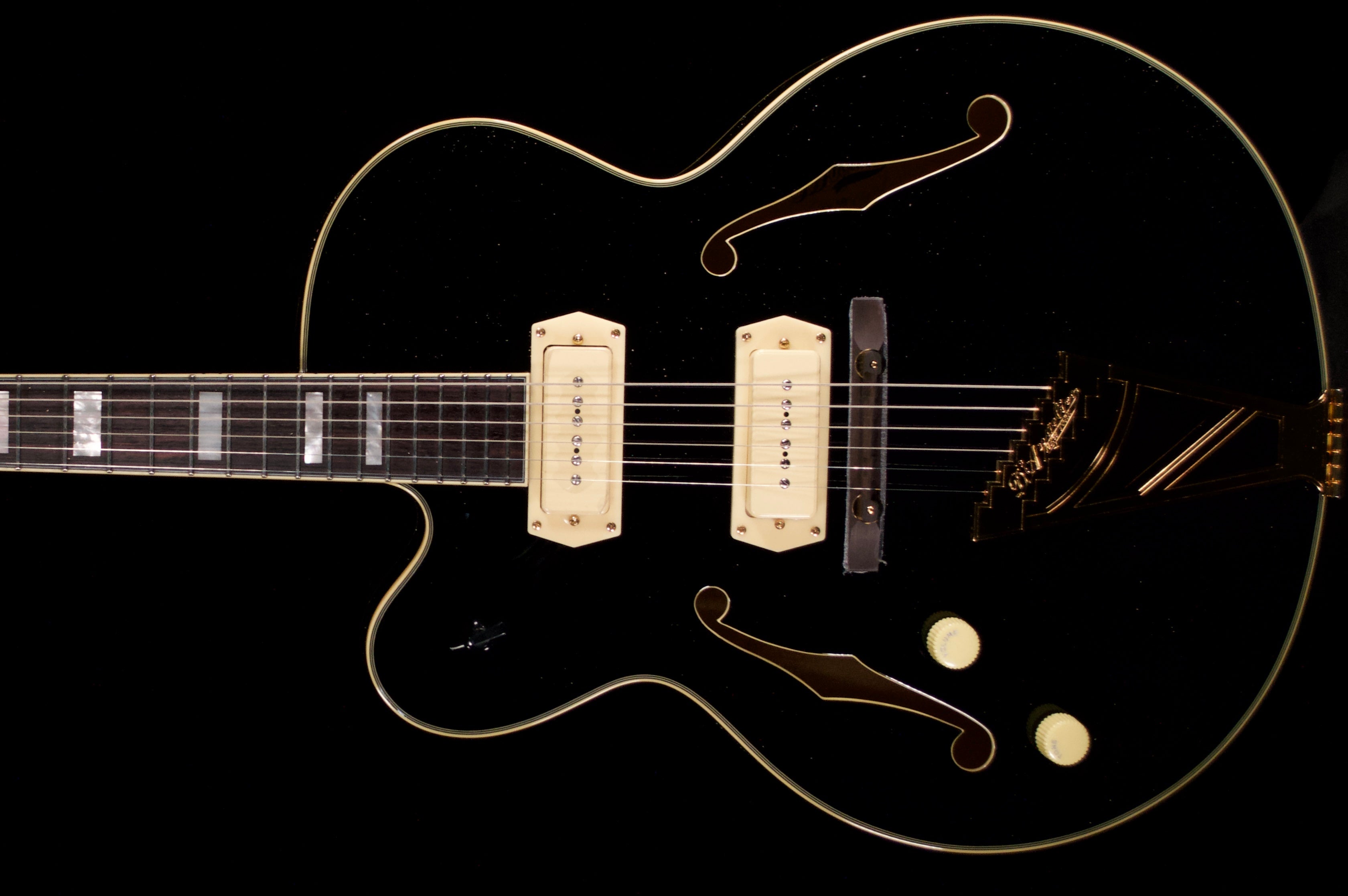 D'Angelico 59 Excel in Black. Left Handed – Southpaw Guitars