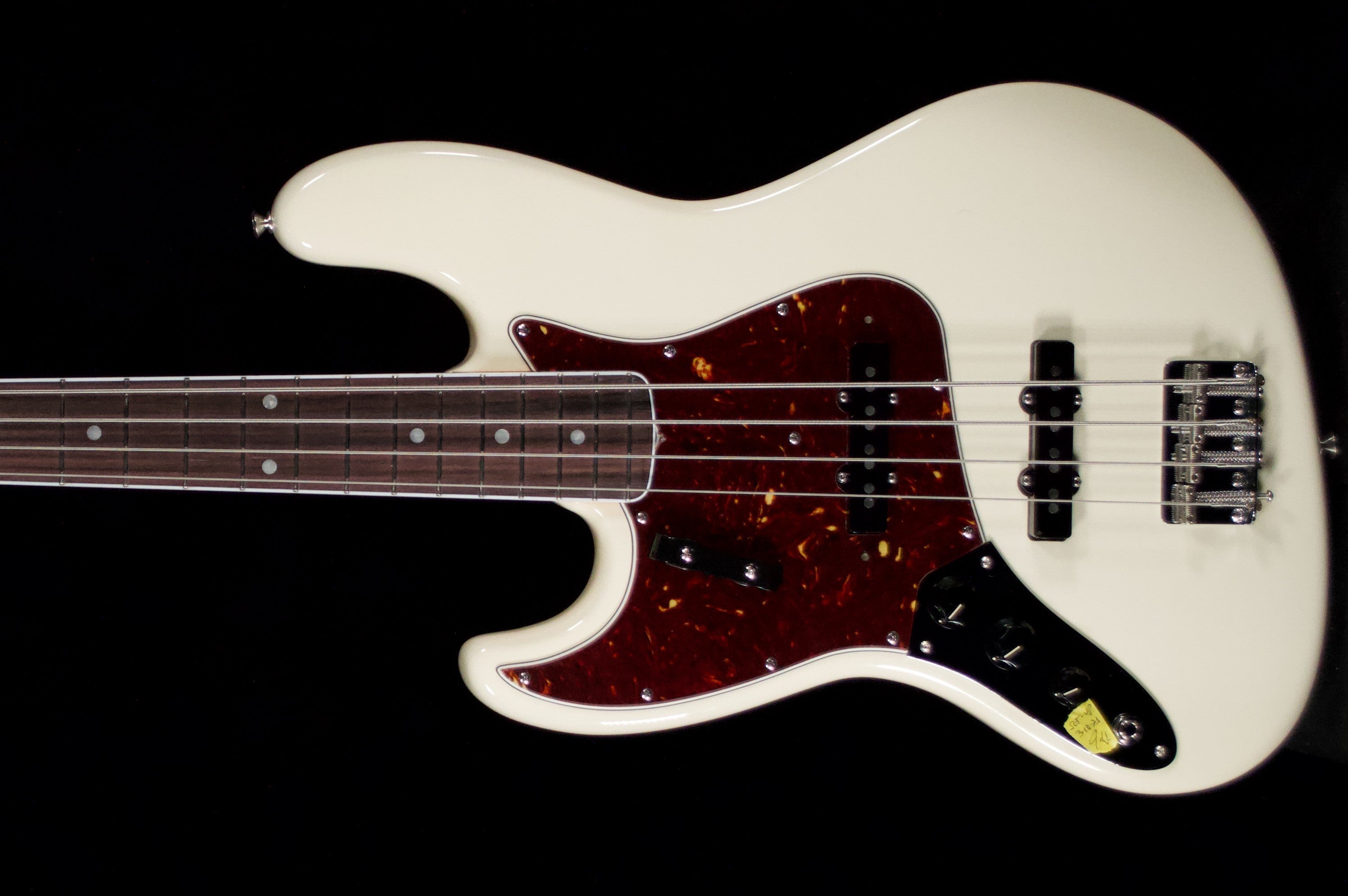 Fender American Vintage 2 lefty 1966 Jazz Bass White on sale