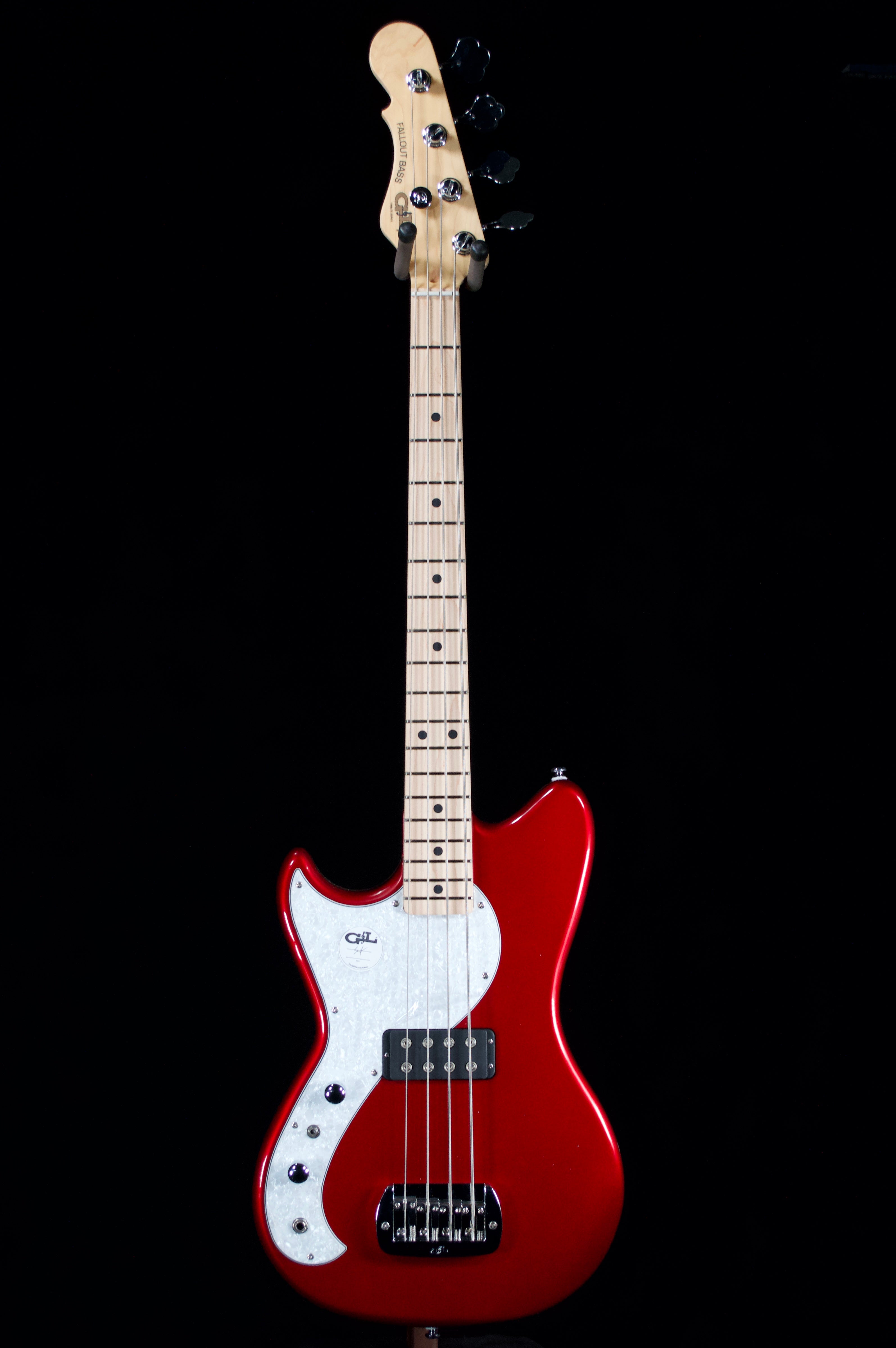 G&L Tribute lefty Fallout Tribute Bass. short scale. – Southpaw
