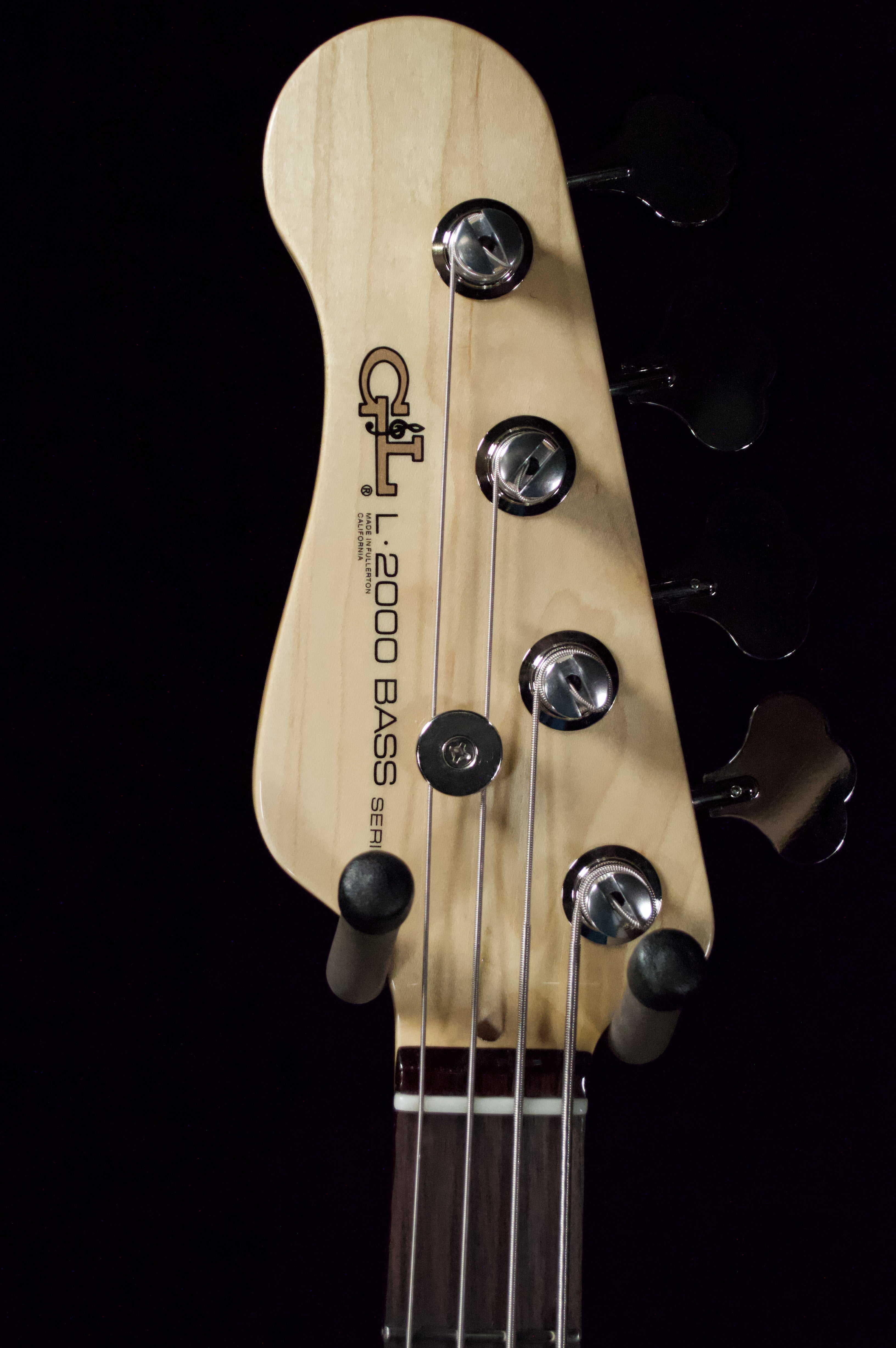 G&L L 2000 Left Handed Bass CL F research G&L – Southpaw Guitars