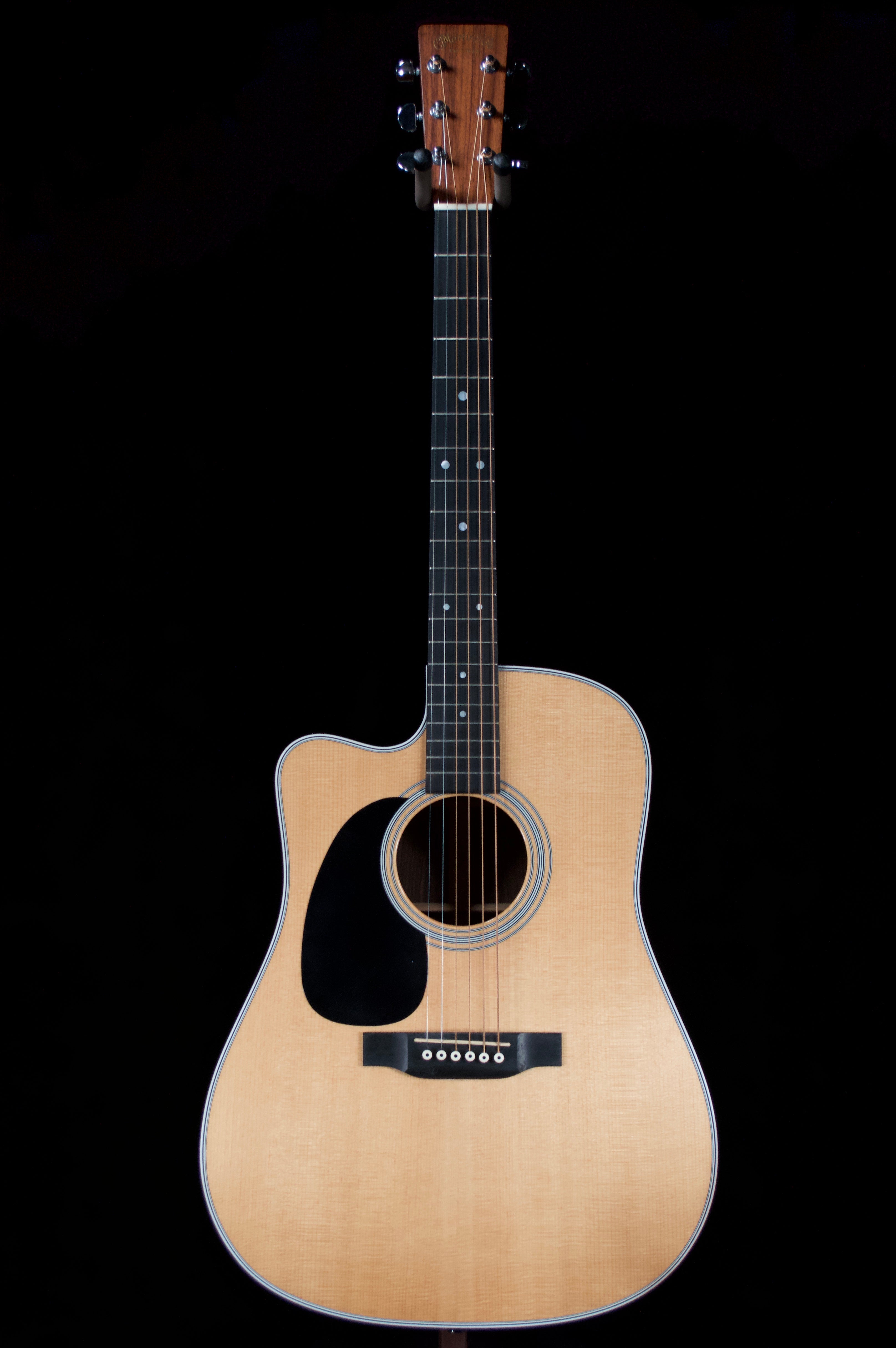 Martin stareign DC28E Dreadnought with