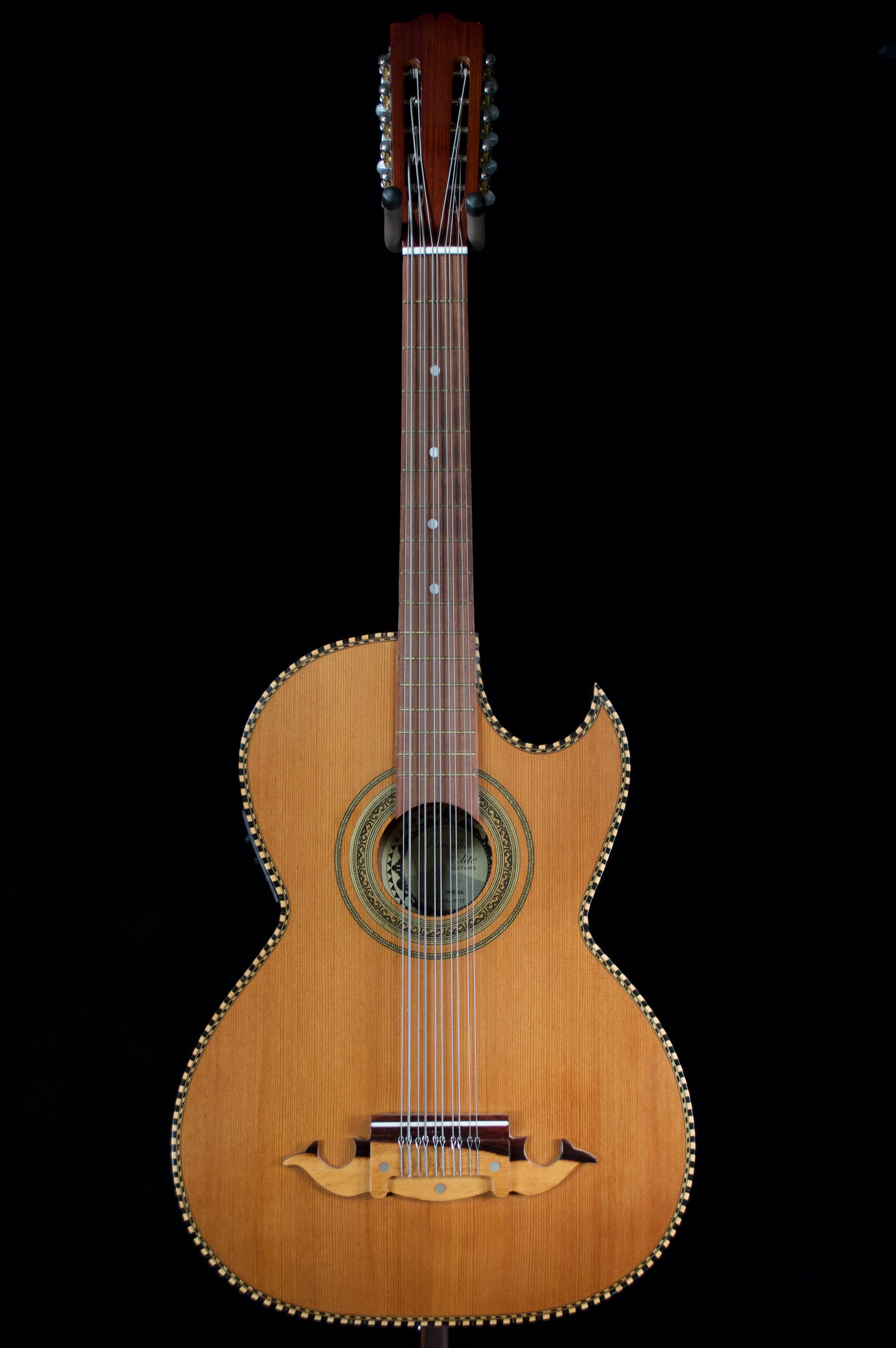 Paracho Elite Bajo Quinto (Odessa) – Southpaw Guitars